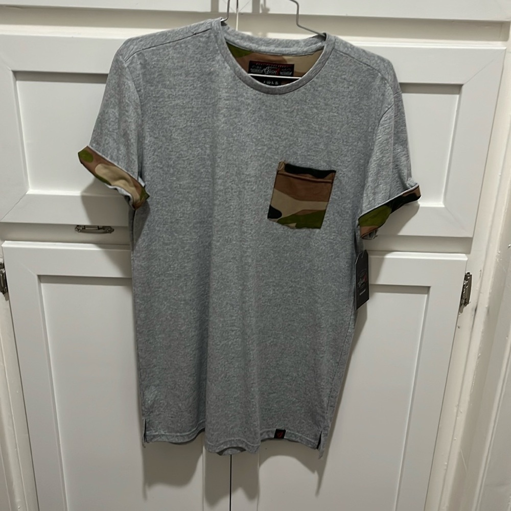 Men’s grey tee with camo trim on sleeves!